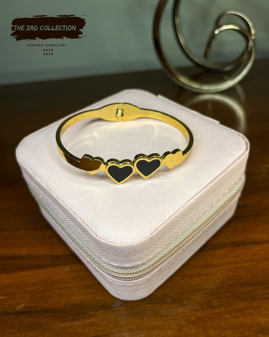 Golden Hearts Love Handcuff