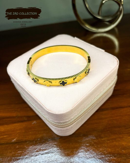 Gold Clover Handcuff Bracelet